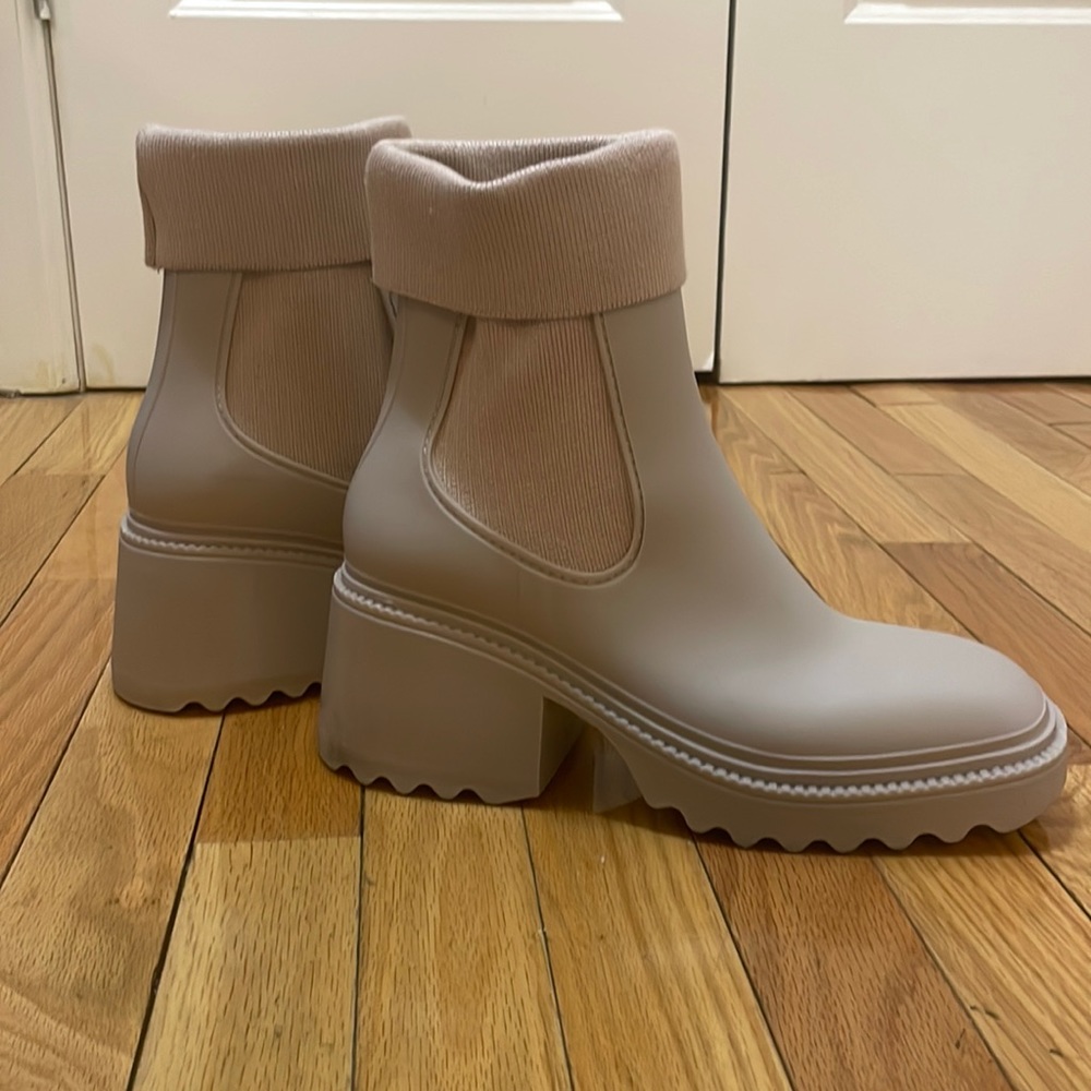 Circus by Sam Edelman chunky chelsea boots